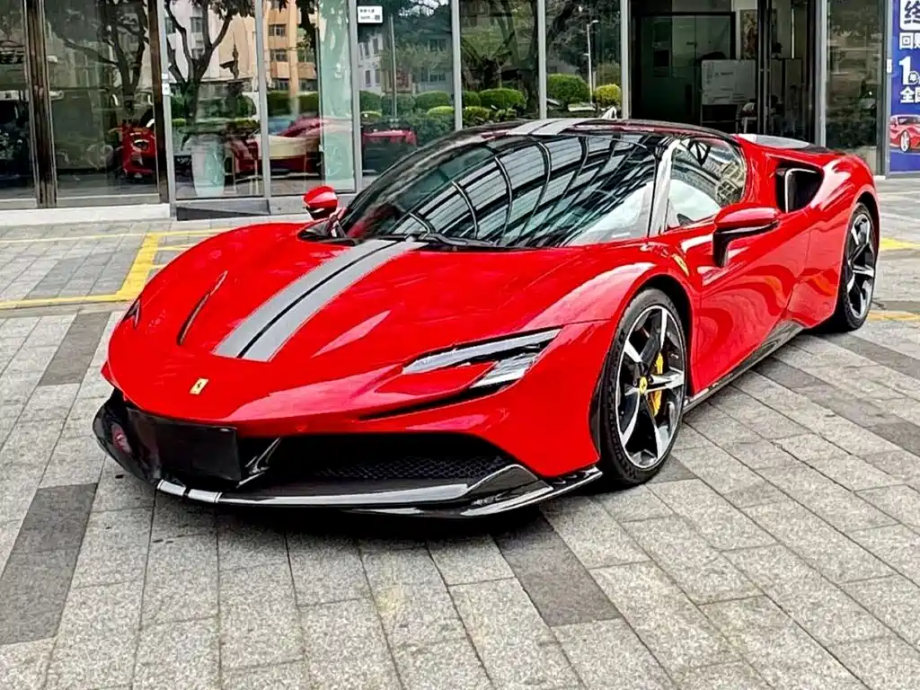 SF90 2020 модель 3,9 T V8 Stradale