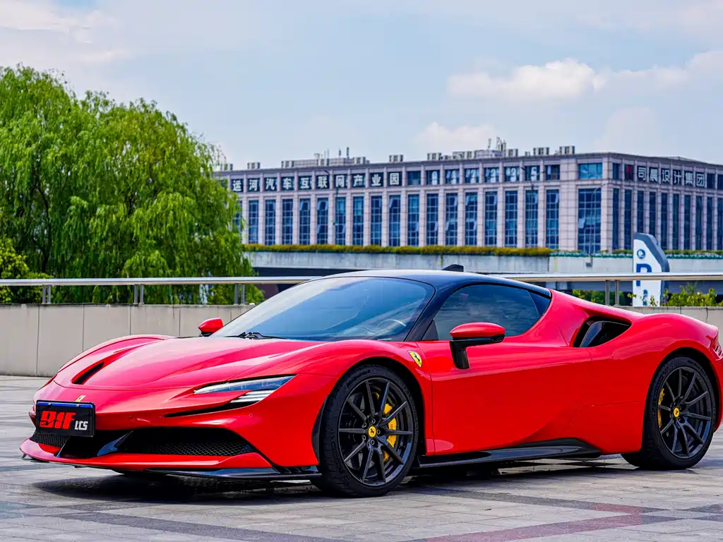 SF90 2020 модель 3,9 T V8 Stradale