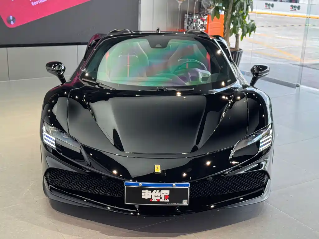 SF90 2021 модель 3,9 T V8 Spider