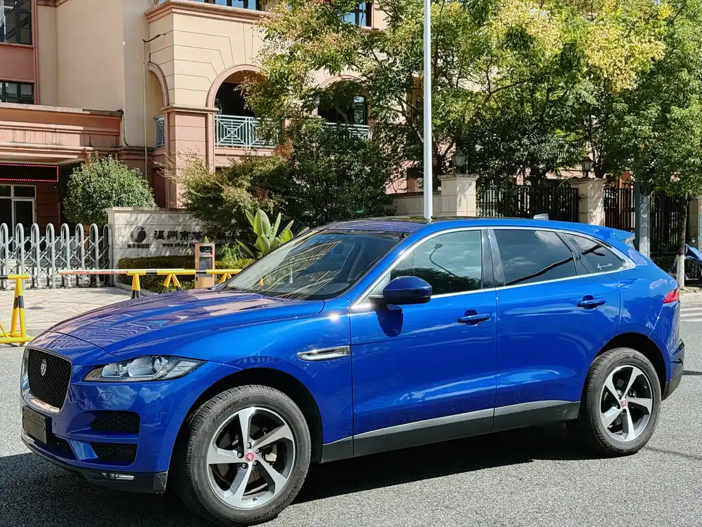 Jaguar F-PACE 2020 2.0T Urban Premium Edition