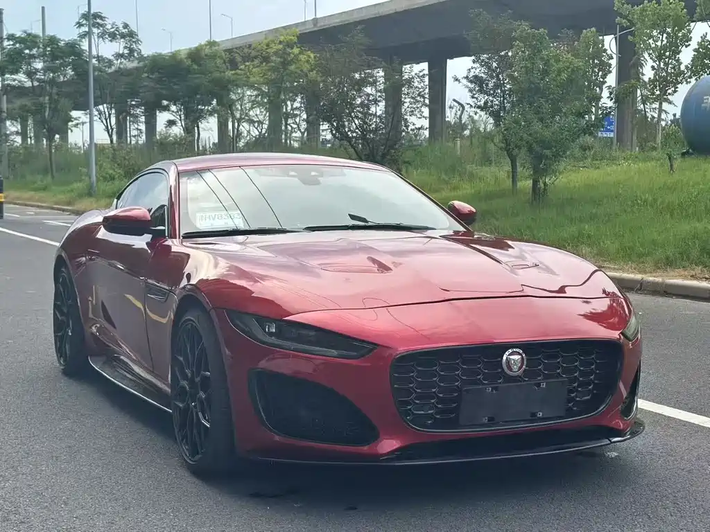 Jaguar F-TYPE 2022 P300 Hardtop