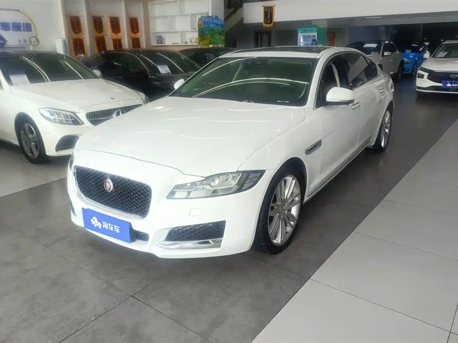 Jaguar XFL 2020 XFL 2.0 T P250 Four-wheel drive Exclusive Edition