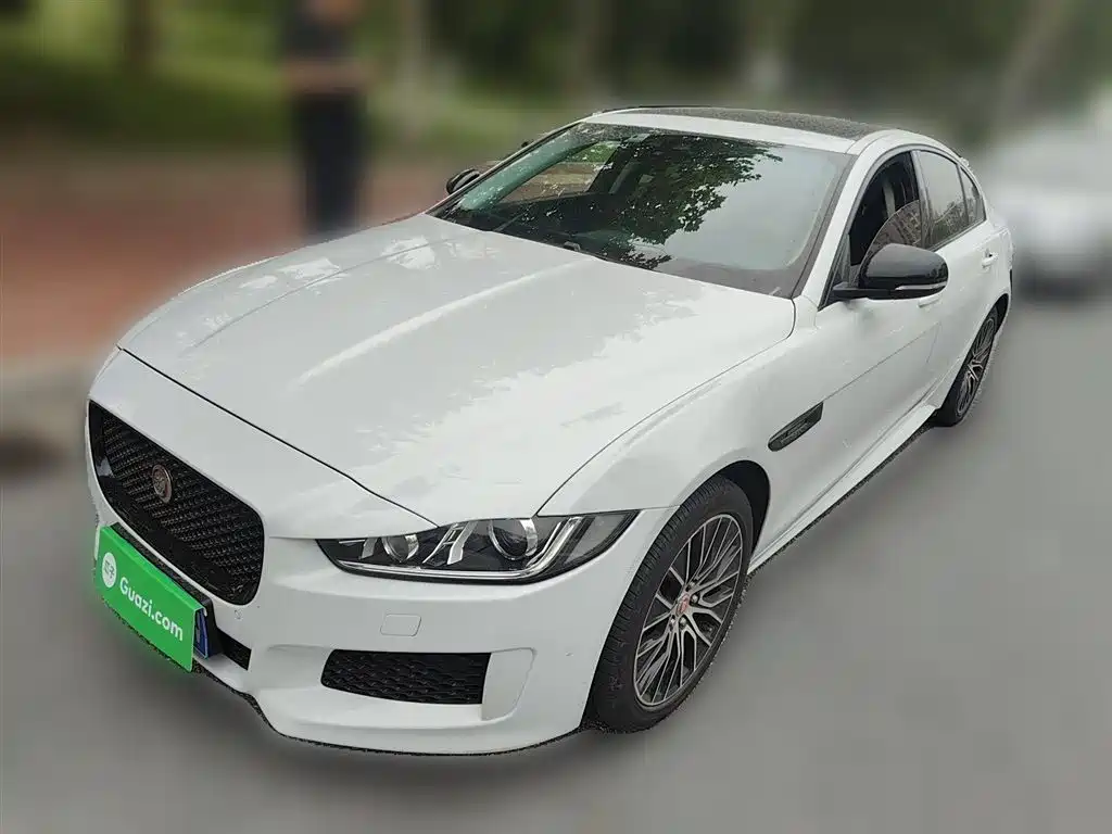 Jaguar XE 2019 2.0T 300PS four-wheel drive Landmark Edition