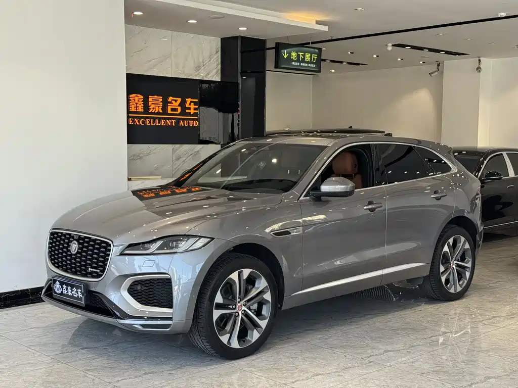 Jaguar F-PACE 2021 340PS R-Dynamic SE
