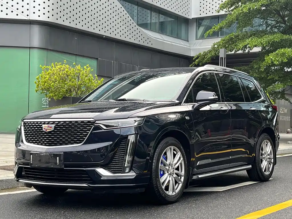 Cadillac XT6 2022 2.0T 7-Seat 2WD Luxury