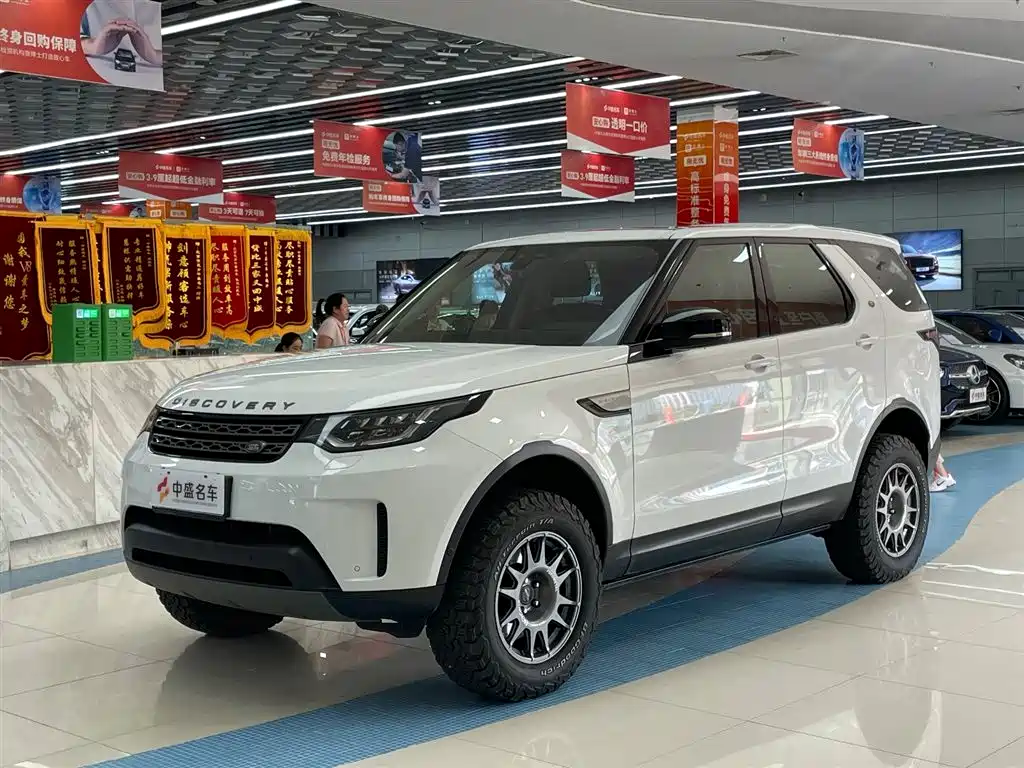 Откройте для себя модель 2019 3.0 SC V6 SE