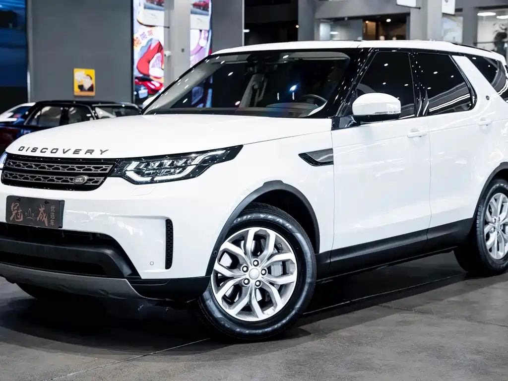 Откройте для себя модель 2019 3.0 SC V6 SE