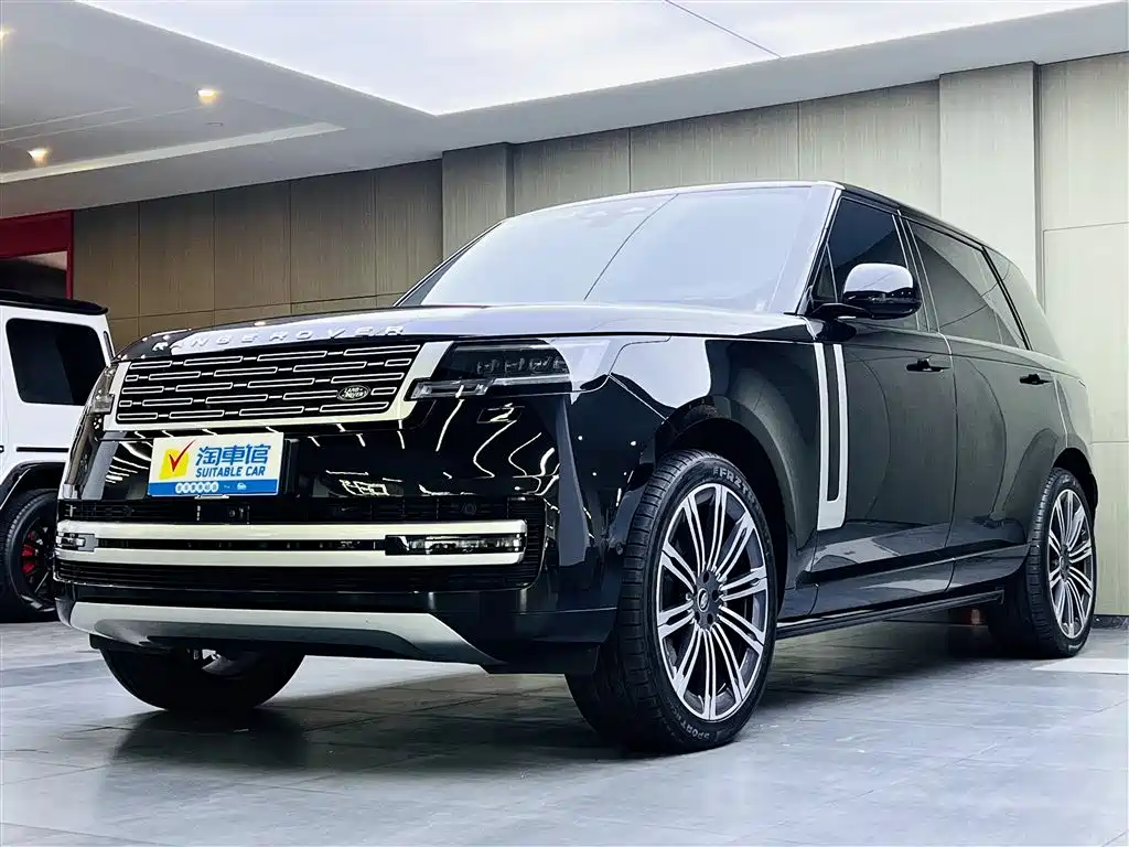 Range Rover 2023 3.0 L6 400PS Genesis Extended Edition
