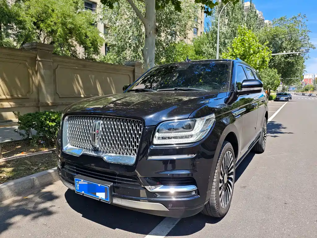 Навигатор 2019 года выпуска, модель 3.5T, Zunyao Edition, страна VI