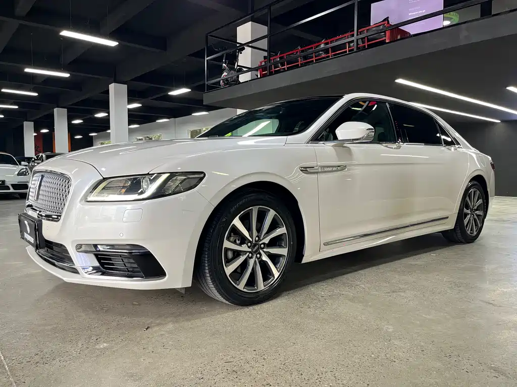 Lincoln Continental 2019 2.0T two-wheel drive Exclusive Edition Country V