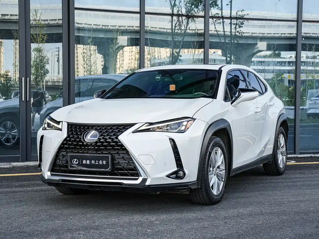 Lexus UX 2019 260h Explore-Interest Edition State V