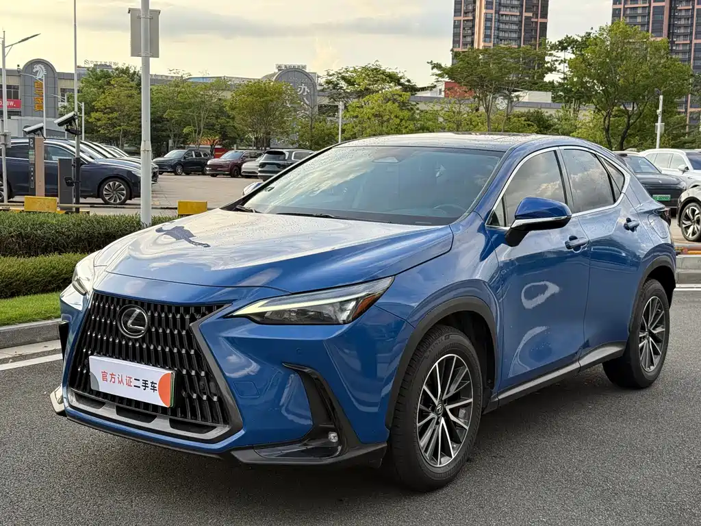 Lexus NX New Energy 2022 400h+ версия Changyue Edition