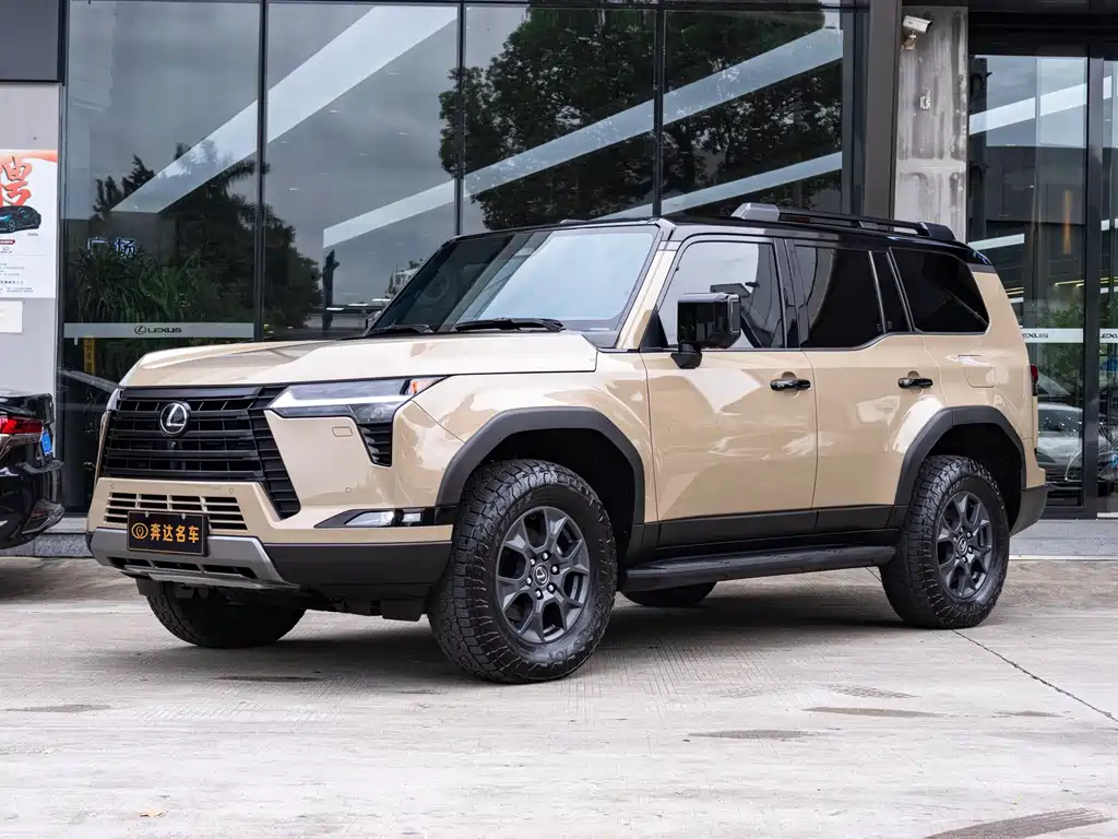 Lexus GX 2024 OVERT TRAIL Far Peak Edition