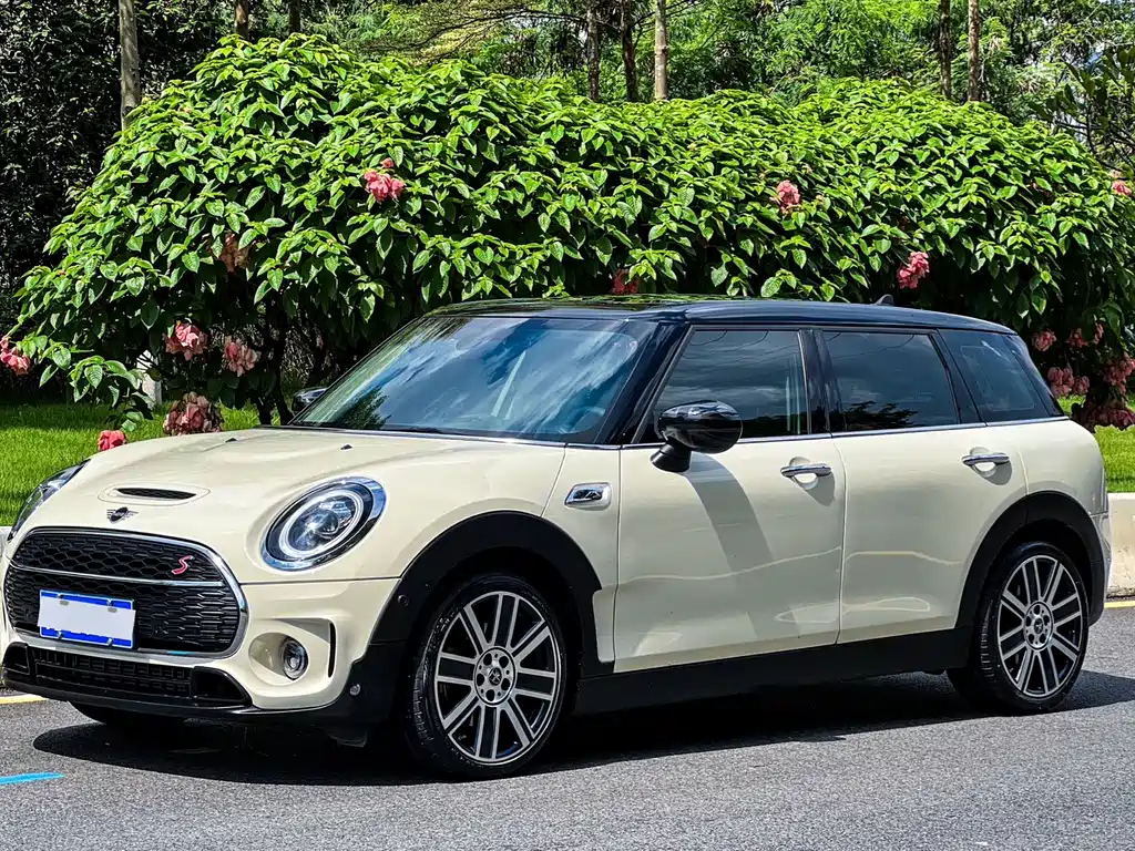MINI CLUBMAN 2019 model 2.0T COOPER S