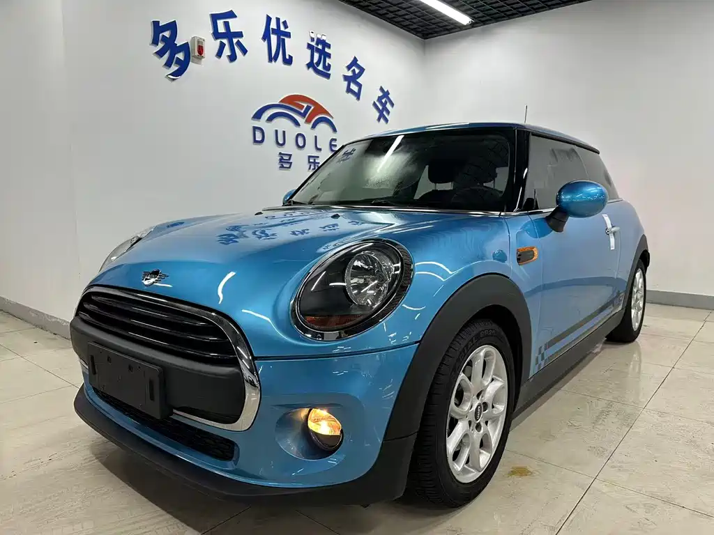 MINI 2019 model 1.5T ONE