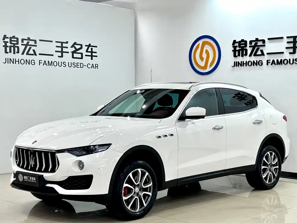 Levante 2019 модель 3.0T Standard edition Страна V