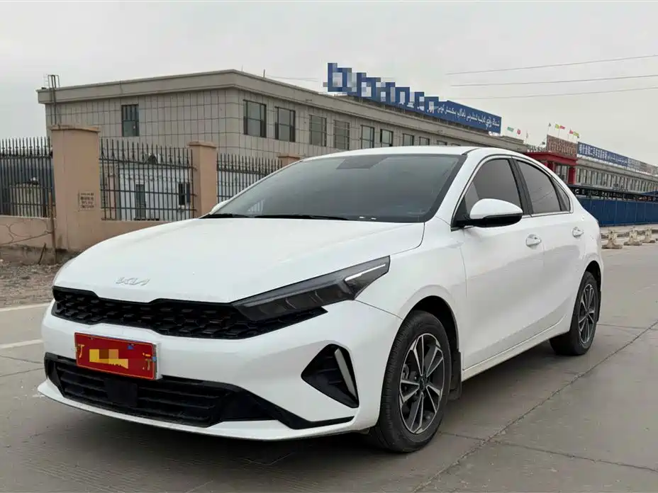 Kia K3 2023 1.5L CVT Deluxe Edition