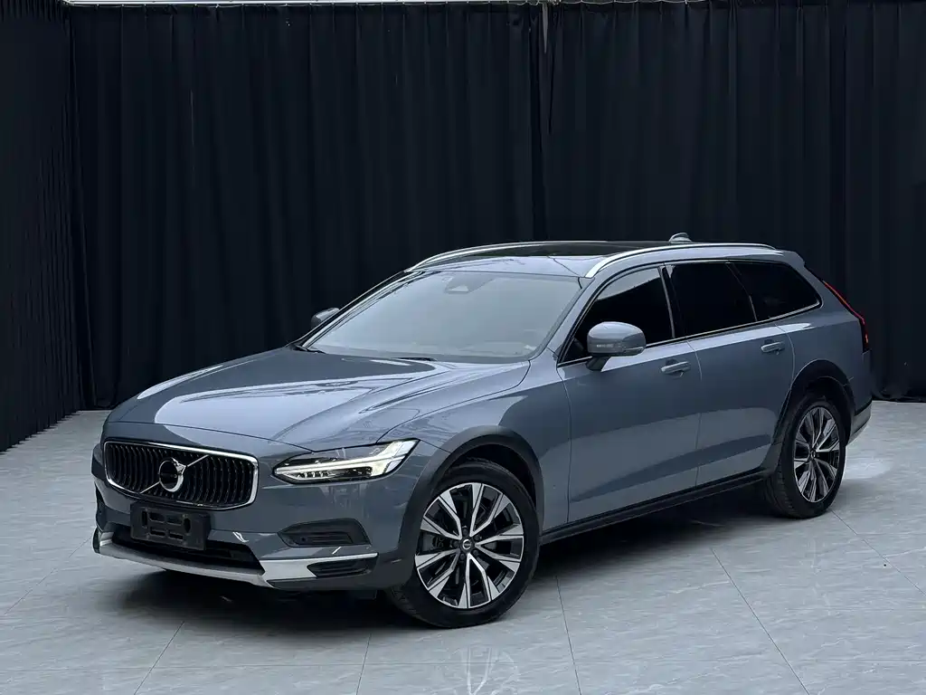 Volvo V90 2023 Cross Country B5 AWD Zhiyuan Edition