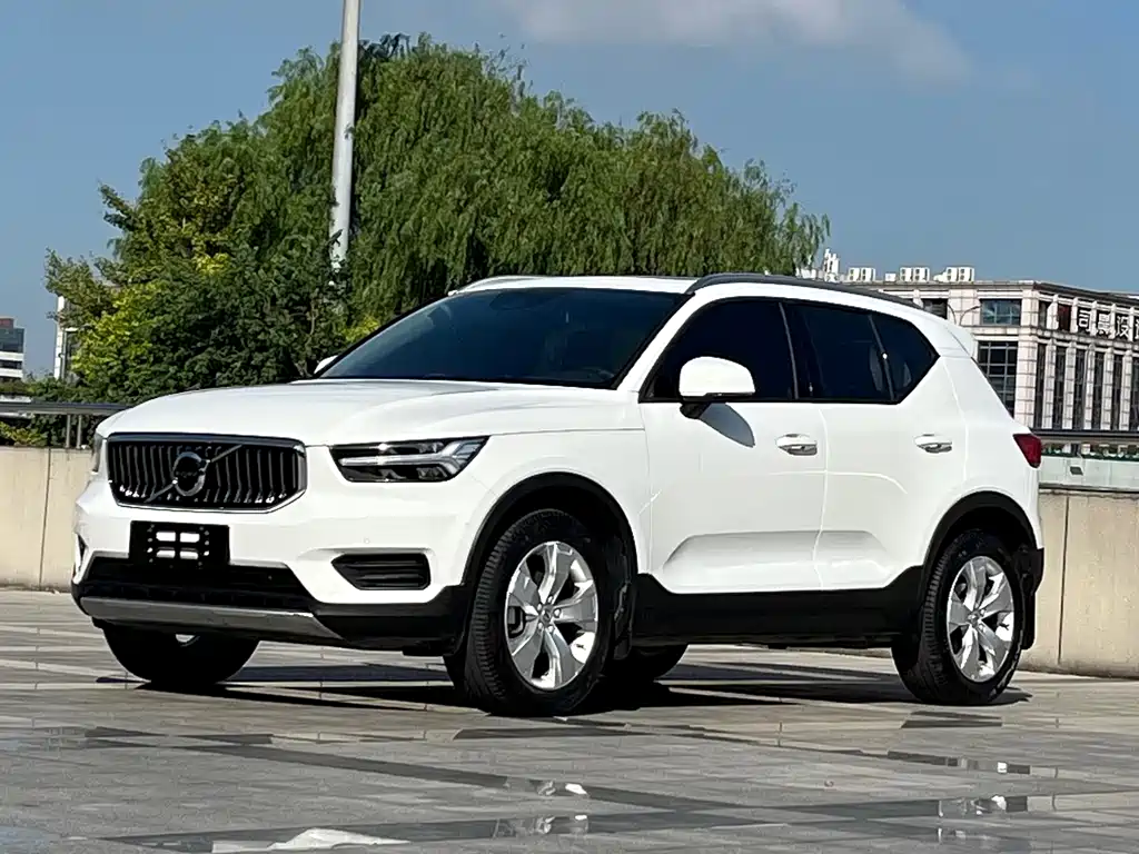 Volvo XC40 2020 T3 Smart Travel Fashion Edition