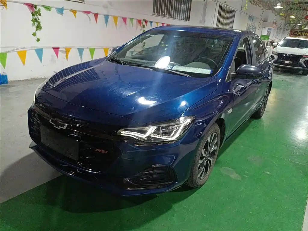 Cruze 2020 Light Hybrid RS 330T Automatic Express Edition