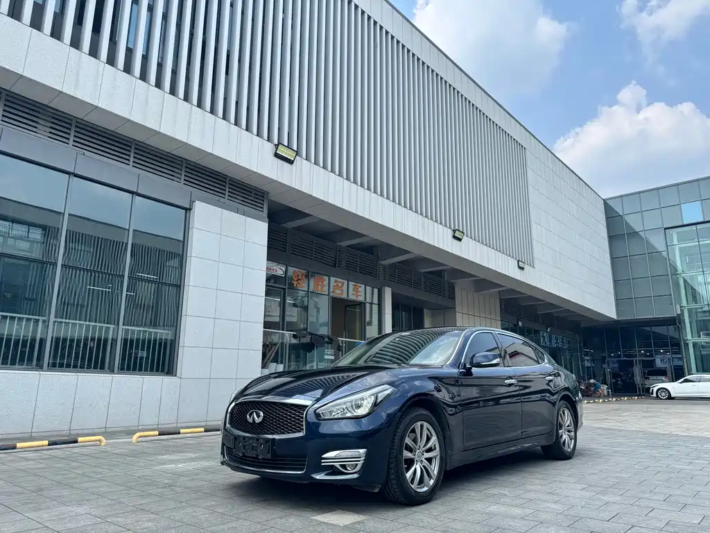 Infiniti Q70 2019 Q70L 2.0T Elite