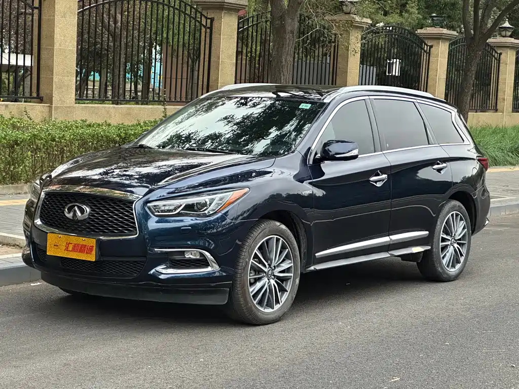 Infiniti QX60 (imported) 2020 2.5S/C Hybrid Two-wheel drive Excellent version