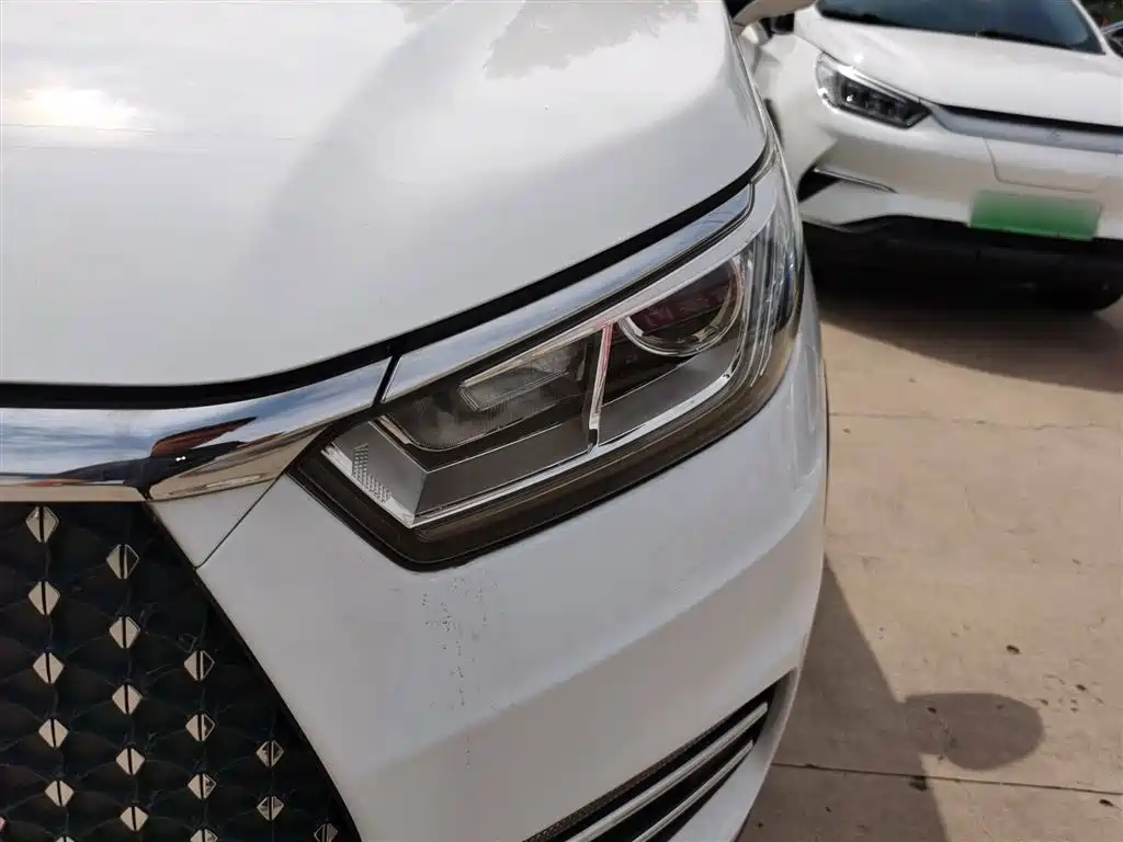 Фото машины 23