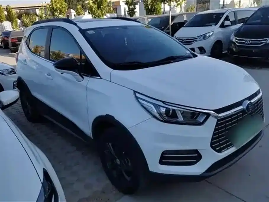 Yuanxin Energy 2019 EV360 Интеллектуальный соединительный тип воротника