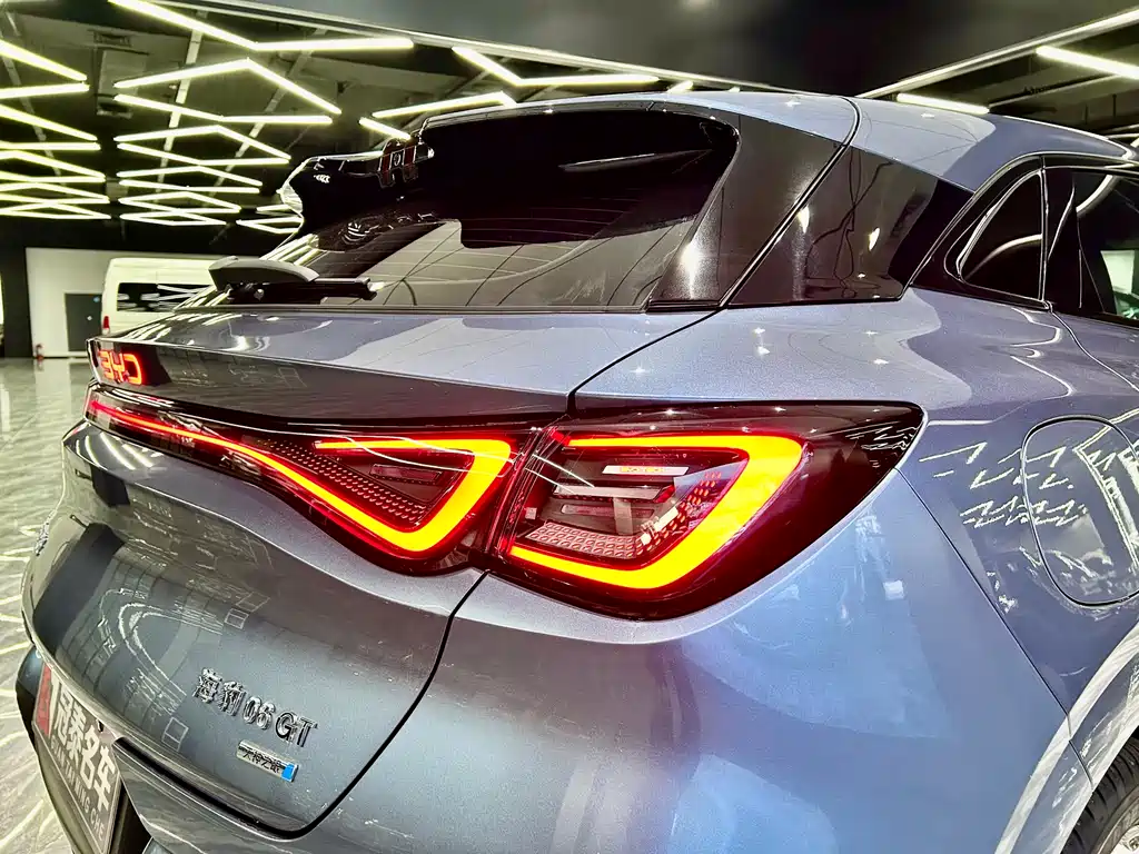 Фото машины 33