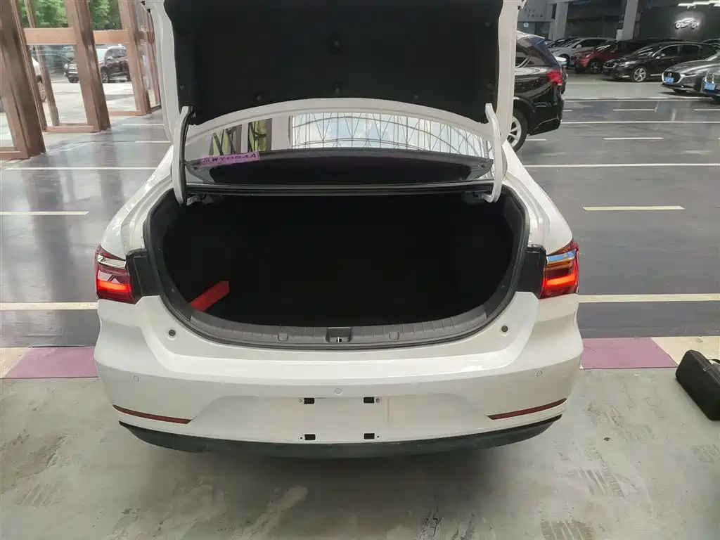 Фото машины 18