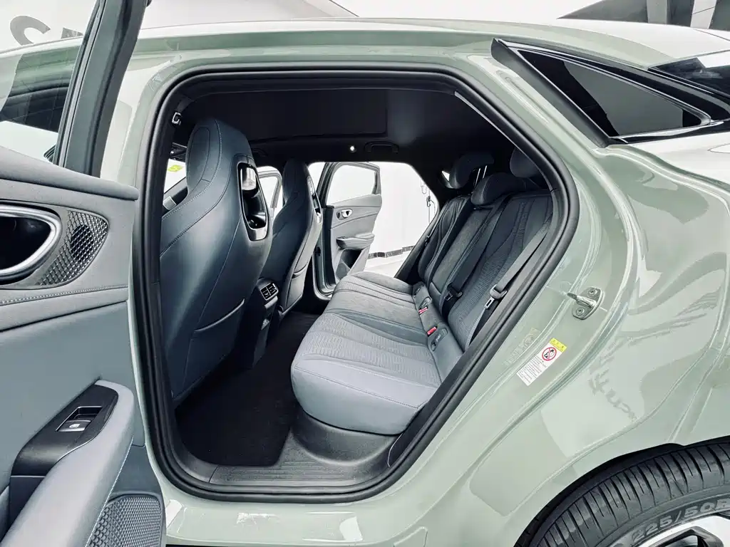 Фото машины 38