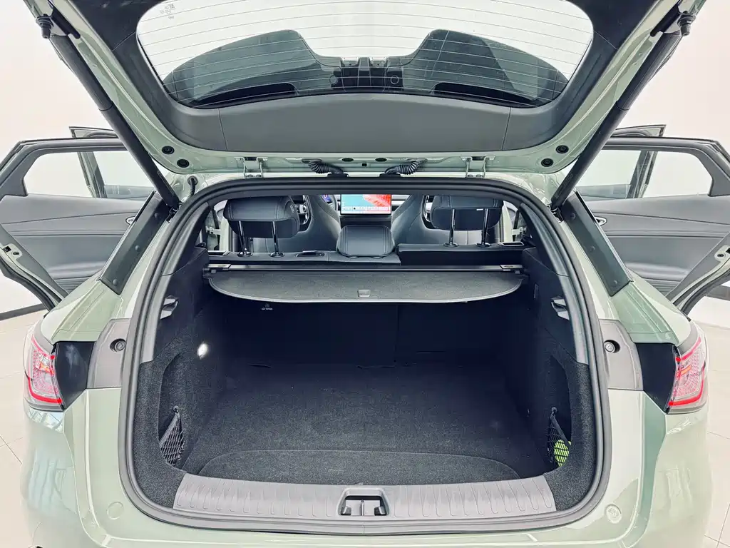 Фото машины 37