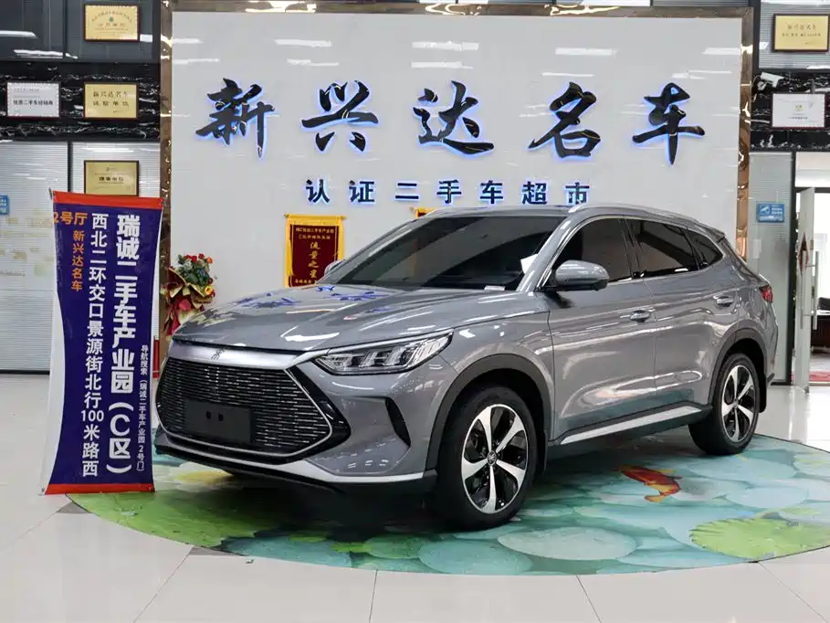 Флагманская модель Songjiang New Energy 2021 DM-i длиной 110 км
