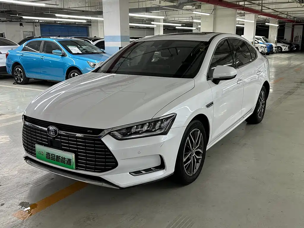 Версия Qinling New Energy 2019 EV Super, высокая мощность и длительное время автономной работы - ведущая инновация в Чжилиане