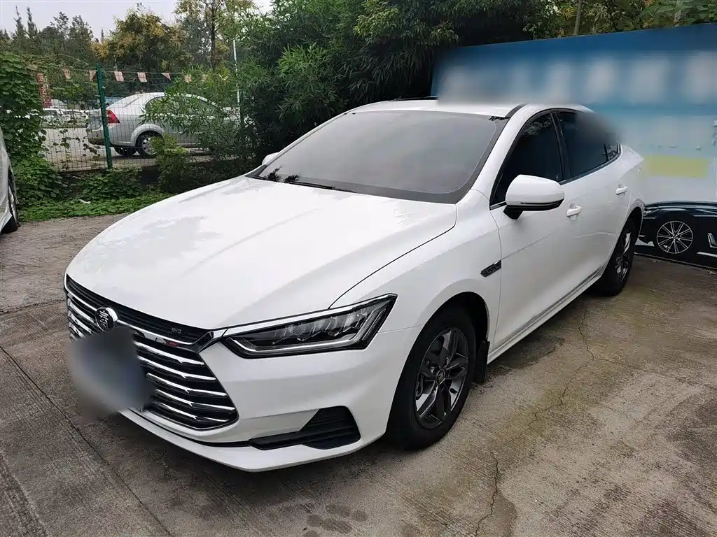 Qin Pro 2019 Super Версия 1.5TI Руководство пользователя Zhilian Fengjin National V