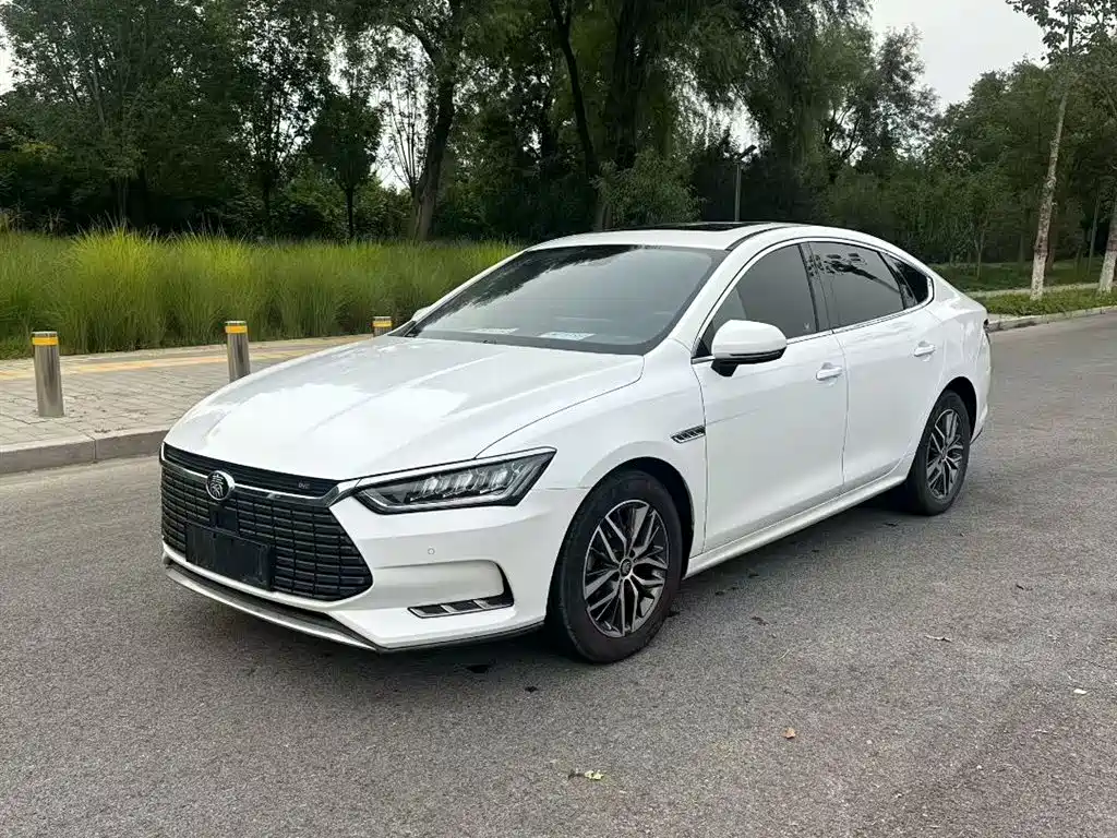 Версия Qinling New Energy 2019 EV Super, высокая мощность и длительное время автономной работы - ведущая инновация в Чжилиане