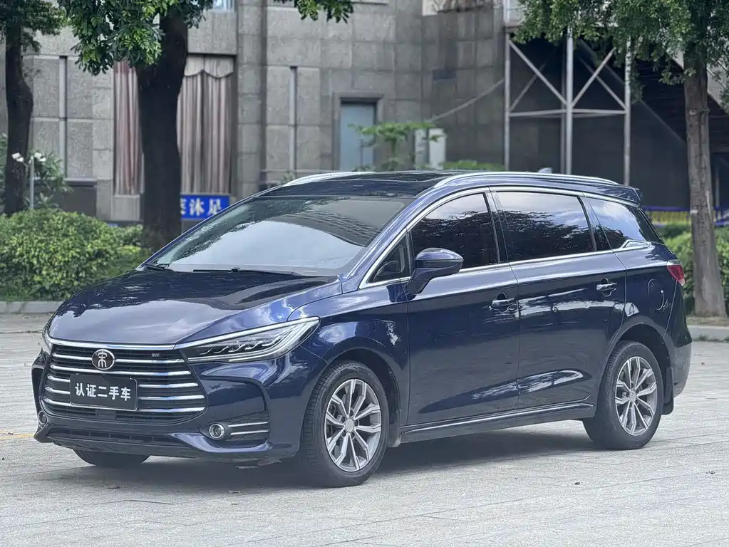 Song MAX 2019 1.5T automatic Zhilian Ruiyi sunroof type 7-seater Country VI