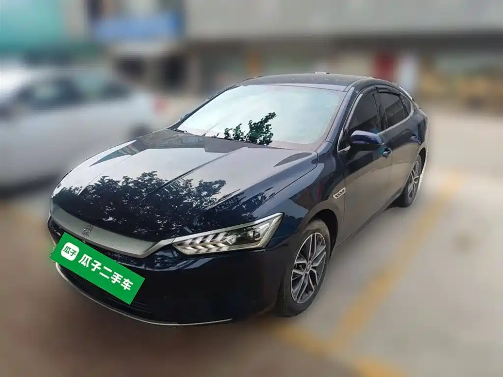 Qin PLUS 2023 Champion Edition EV 510 КМ Лидирующий тип