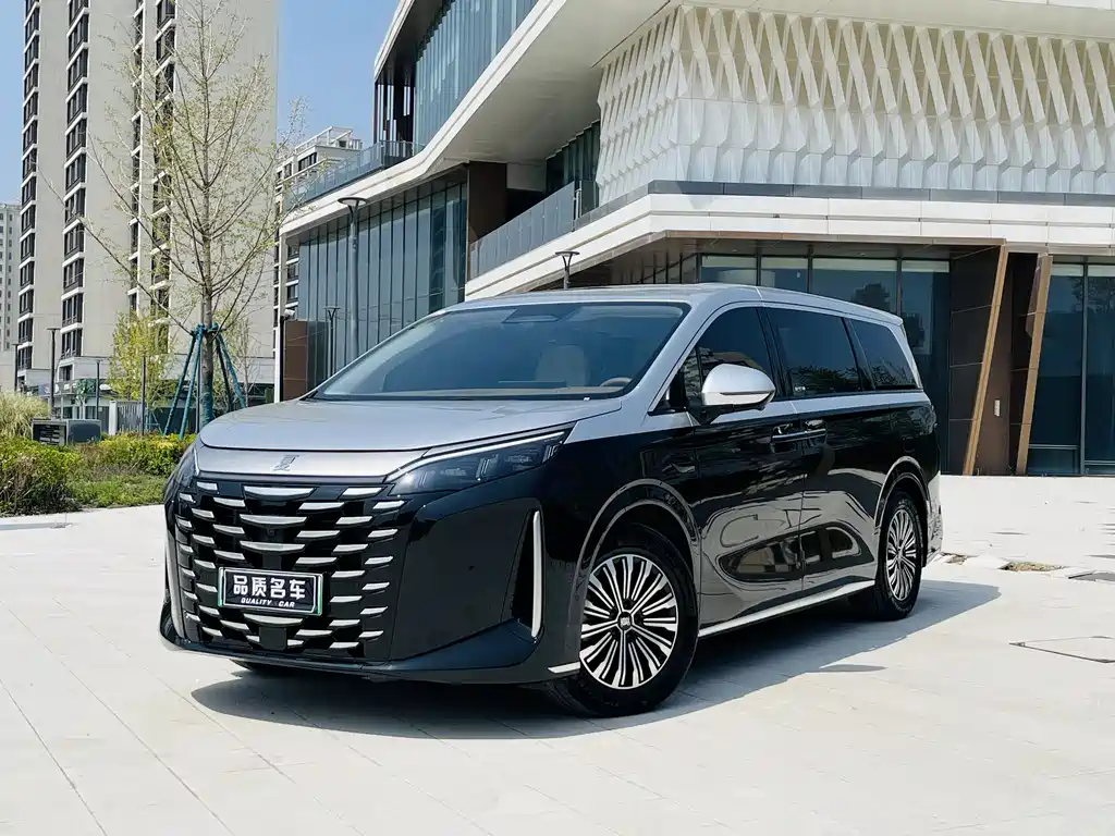 Лето 2025 DM-i 1,5 Т на 180 км отличный тип