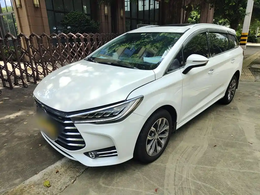 Song MAX 2019 1.5T automatic Zhilian Ruiyi sunroof type 6-seater Country VI