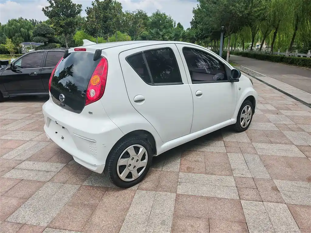 Фото машины 30