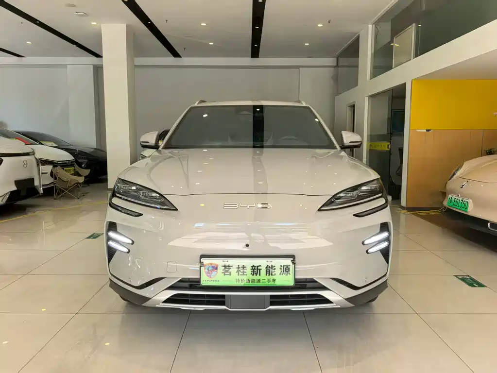 Флагманская модель Song Plus New Energy 2024 Glory Edition EV 520km
