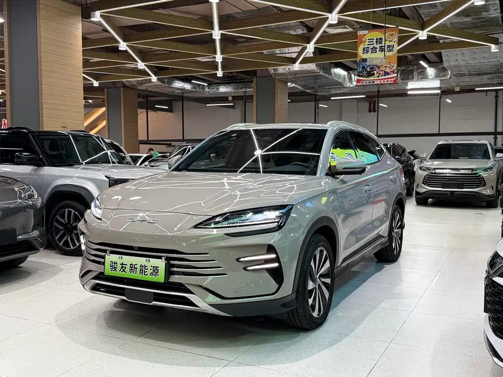 Song PLUS New Energy 2024 Glory Edition DM-i 110 км Флагманский автомобиль PLUS