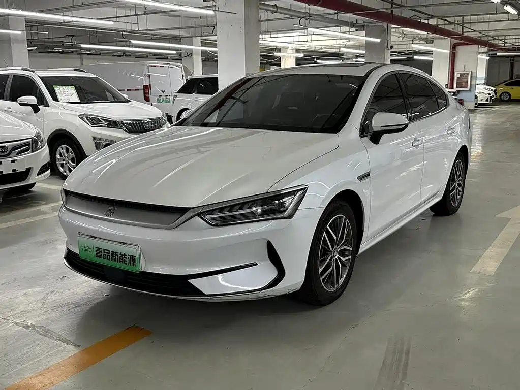 Qin PLUS 2021 EV 500 км Премиум-класса