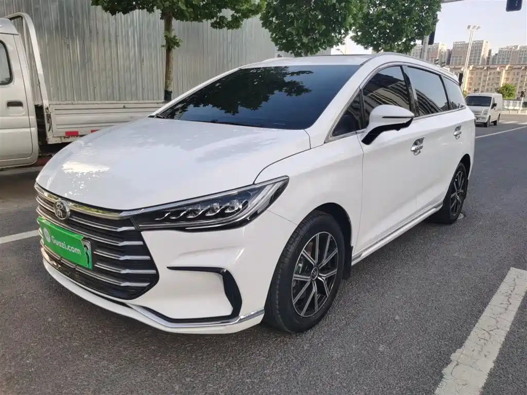Songjiang New Energy 2022 DM-i 105 КМ Honor Type