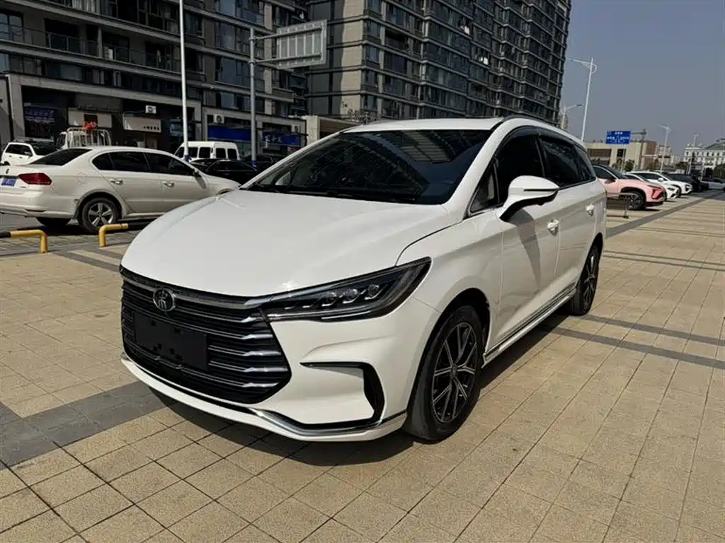 Songjiang New Energy 2022 DM-i 105 КМ Honor Type