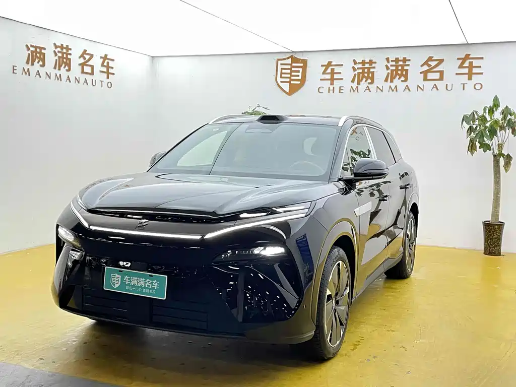 Полноприводный лидар Tang L 2025 EV 600 км флагманского типа