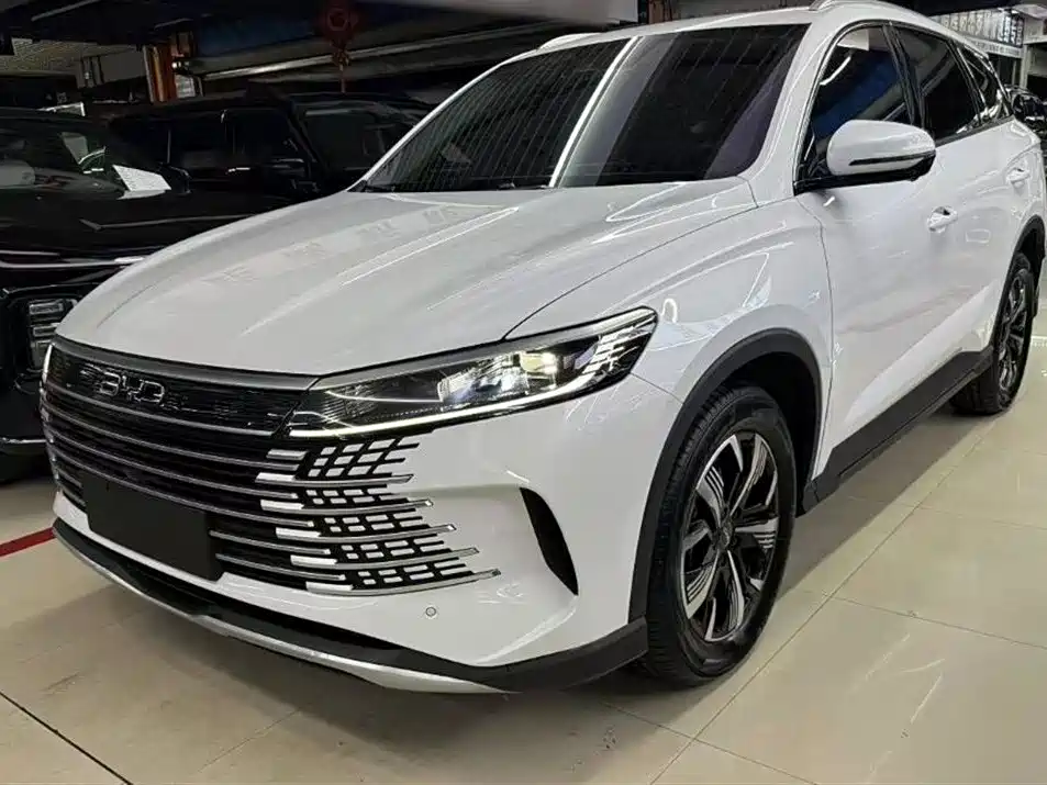 Морской лев 05 DM-i 2025 DM-i 115 КМ Honor Type