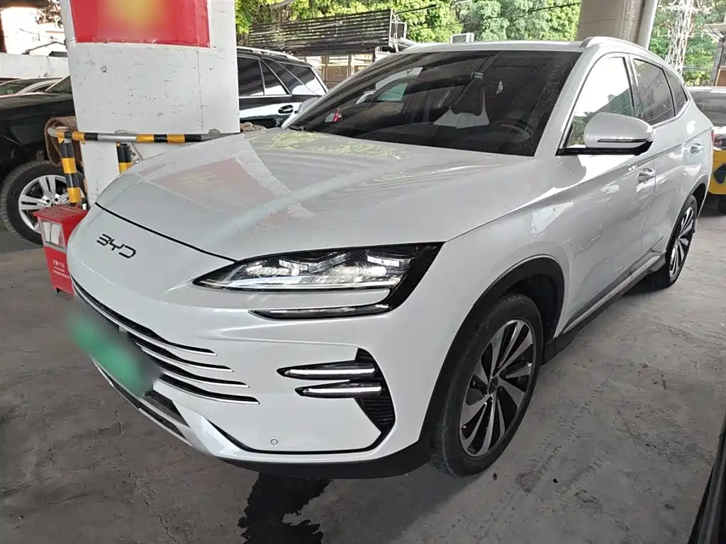 Song Plus New Energy 2023 Чемпионская версия флагманской модели DM-i на 110 км