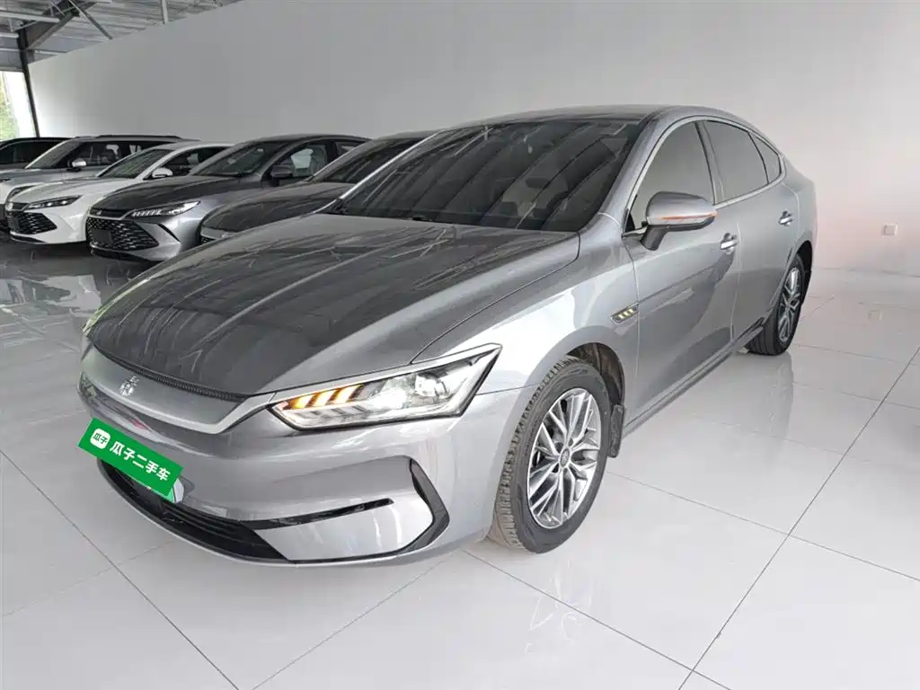 Qin PLUS 2023 Champion Edition EV 510 КМ Лидирующий тип